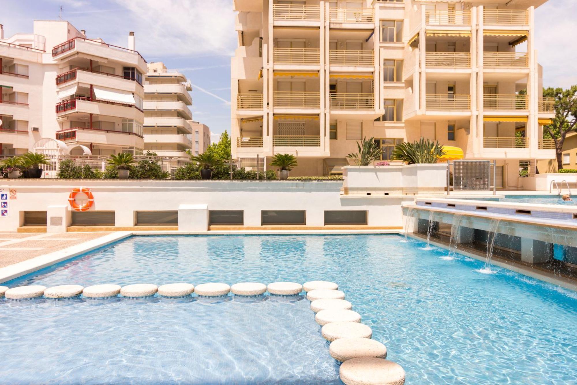 Apartamento Novelty I Arysal 2 Salou Exterior foto