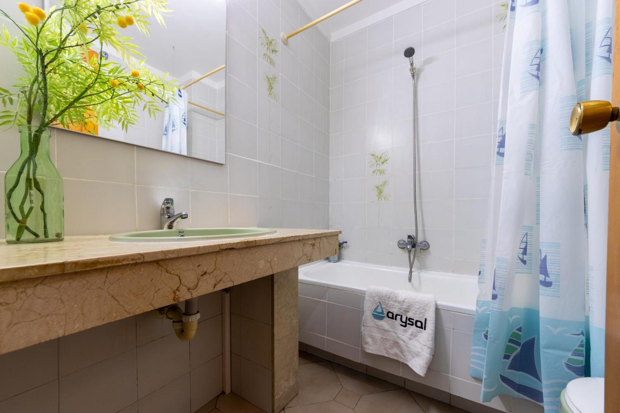 Apartamento Novelty I Arysal 2 Salou Exterior foto