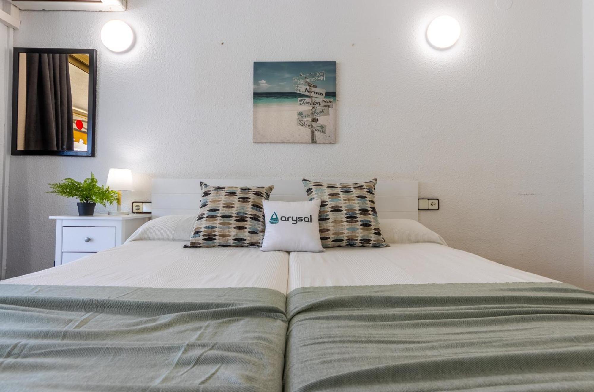 Apartamento Novelty I Arysal 2 Salou Exterior foto